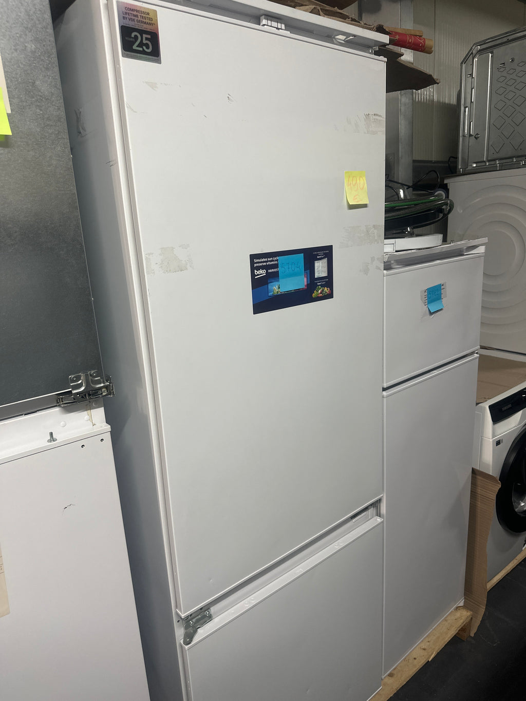 Frigorífico Combinado Beko BCSE400E40SN 400L Classe E
